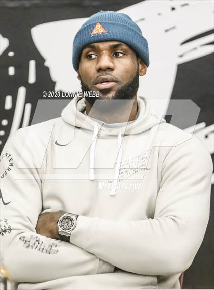 Thumbnail 3 in Sierra Canyon vs. Paul VI (Spalding Hoophall Classic) photogallery.