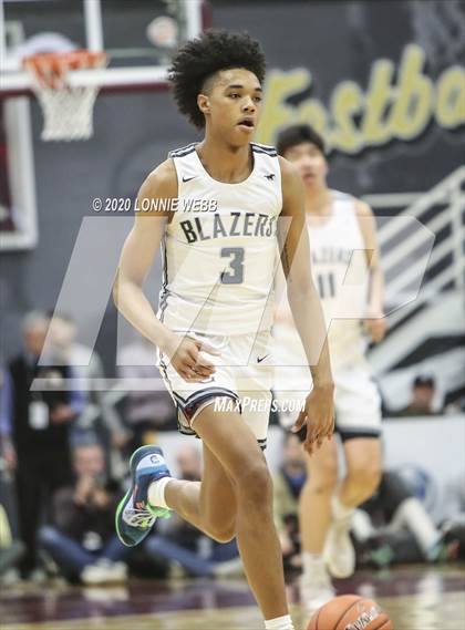 Thumbnail 1 in Sierra Canyon vs. Paul VI (Spalding Hoophall Classic) photogallery.