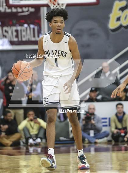 Thumbnail 2 in Sierra Canyon vs. Paul VI (Spalding Hoophall Classic) photogallery.