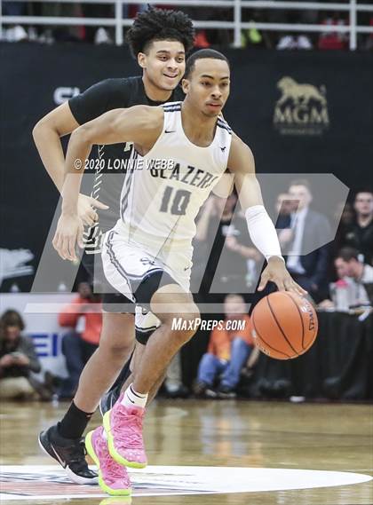 Thumbnail 1 in Sierra Canyon vs. Paul VI (Spalding Hoophall Classic) photogallery.