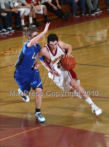 Thumbnail 2 in La Jolla Country Day @ Torrey Pines (MaxPreps Holiday Classic) photogallery.