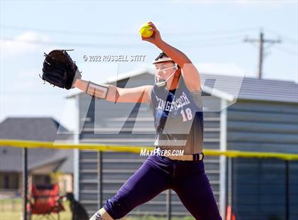 Thumbnail 1 in Bethany @ Kingfisher photogallery.