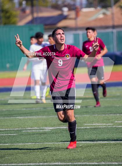 Thumbnail 3 in Arlington vs Cabrillo (CIF SS D2 Final) photogallery.