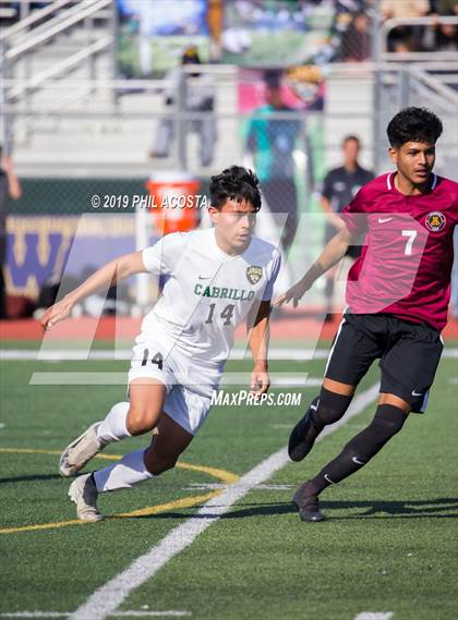 Thumbnail 1 in Arlington vs Cabrillo (CIF SS D2 Final) photogallery.