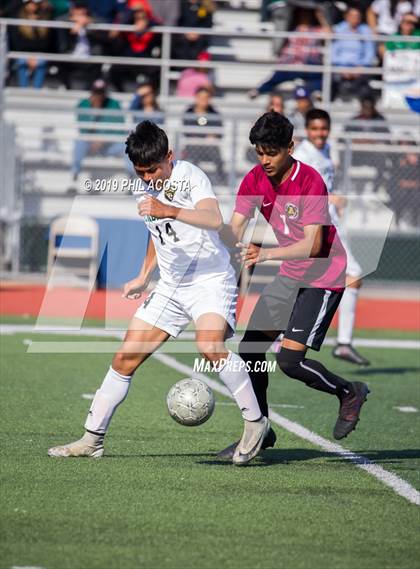 Thumbnail 1 in Arlington vs Cabrillo (CIF SS D2 Final) photogallery.