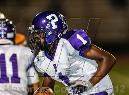 Thumbnail 2 in Paschal @ Bowie photogallery.