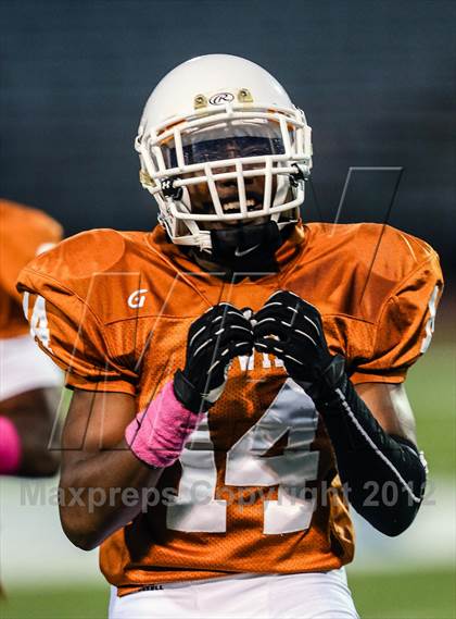 Thumbnail 1 in Paschal @ Bowie photogallery.