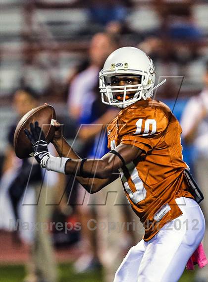 Thumbnail 3 in Paschal @ Bowie photogallery.