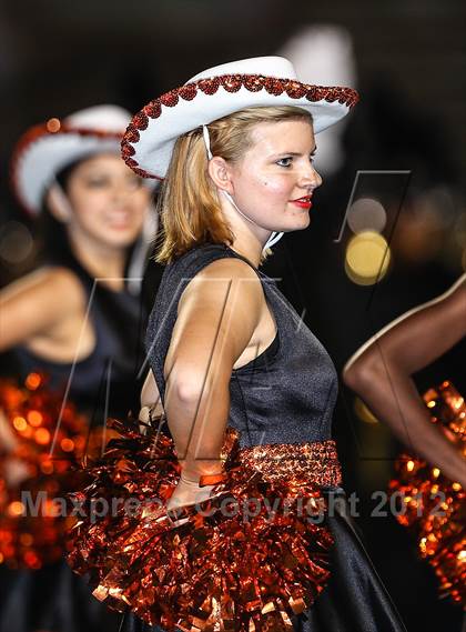 Thumbnail 1 in Paschal @ Bowie photogallery.
