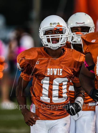 Thumbnail 1 in Paschal @ Bowie photogallery.