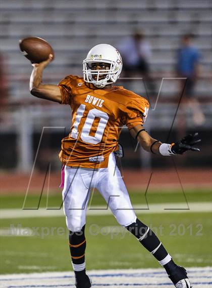 Thumbnail 1 in Paschal @ Bowie photogallery.
