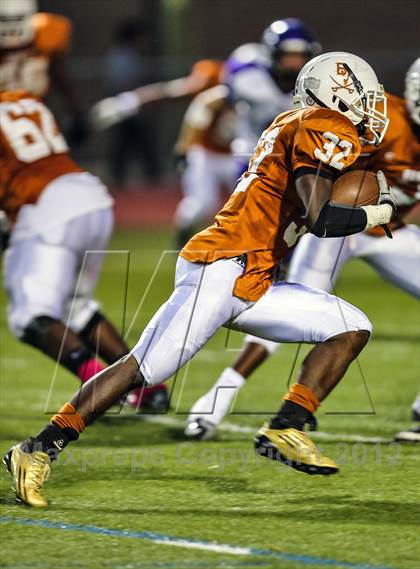 Thumbnail 1 in Paschal @ Bowie photogallery.