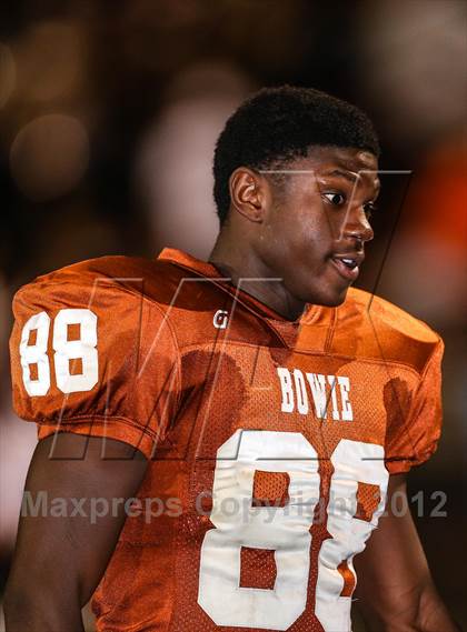 Thumbnail 2 in Paschal @ Bowie photogallery.