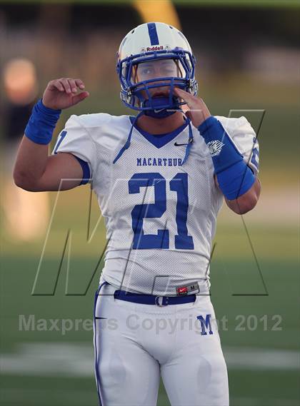 Thumbnail 2 in MacArthur @ Cedar Ridge photogallery.