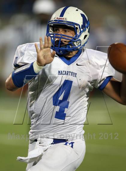 Thumbnail 2 in MacArthur @ Cedar Ridge photogallery.