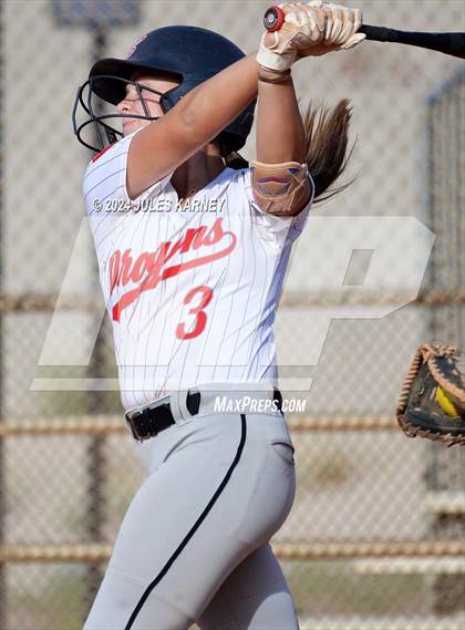 Thumbnail 1 in Rancho @ Doral Academy Red Rock photogallery.