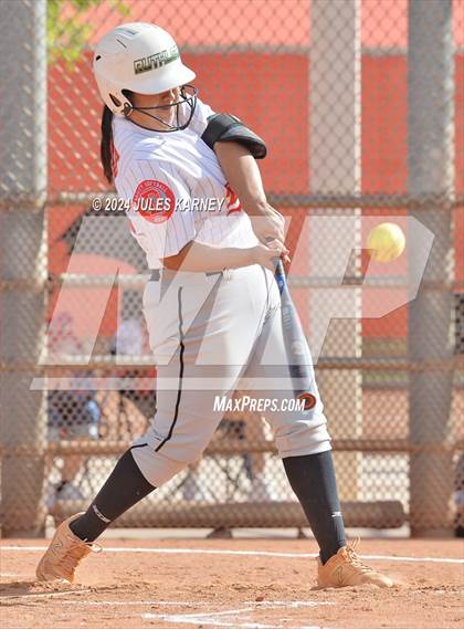 Thumbnail 2 in Rancho @ Doral Academy Red Rock photogallery.