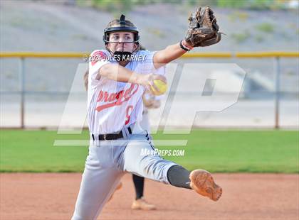 Thumbnail 2 in Rancho @ Doral Academy Red Rock photogallery.