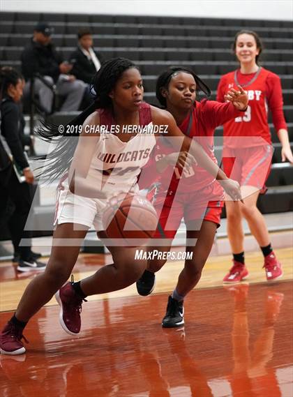 Thumbnail 3 in Crosby vs. Cypress Woods (McDonald's Texas Invitational) photogallery.