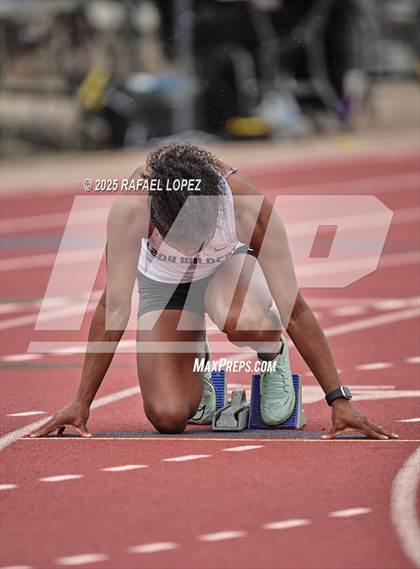 Thumbnail 1 in UIL 6A Track & Field District Prelims (400M) photogallery.