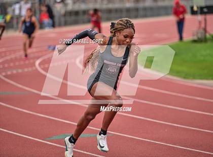 Thumbnail 3 in UIL 6A Track & Field District Prelims (400M) photogallery.