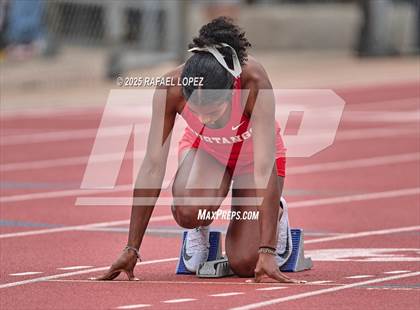 Thumbnail 3 in UIL 6A Track & Field District Prelims (400M) photogallery.