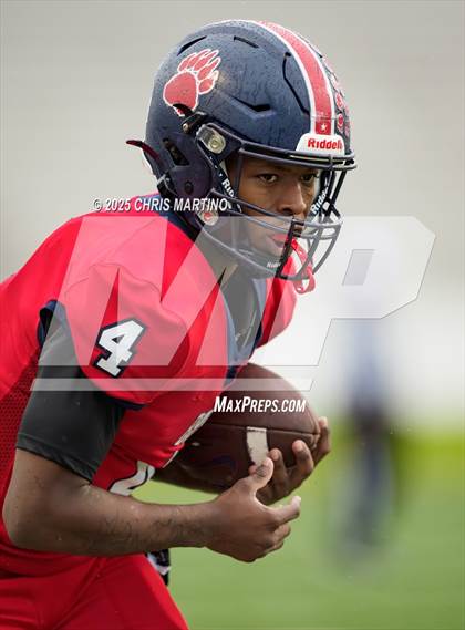 Thumbnail 3 in Oceanside Collegiate Academy vs. Belton-Honea Path (SCHSL 3A Final) photogallery.