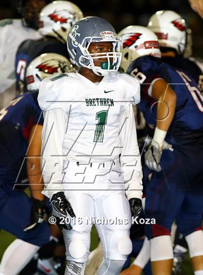 Thumbnail 2 in Brethren Christian vs. Capistrano Valley Christian photogallery.
