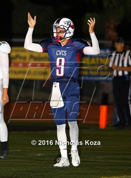 Thumbnail 3 in Brethren Christian vs. Capistrano Valley Christian photogallery.