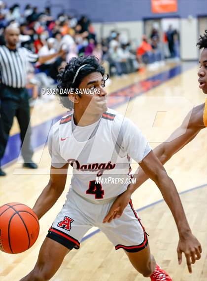 Thumbnail 2 in Nimitz vs. Fort Bend Austin (FBISD Invitational) photogallery.