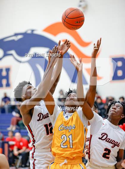 Thumbnail 1 in Nimitz vs. Fort Bend Austin (FBISD Invitational) photogallery.