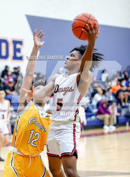 Thumbnail 3 in Nimitz vs. Fort Bend Austin (FBISD Invitational) photogallery.