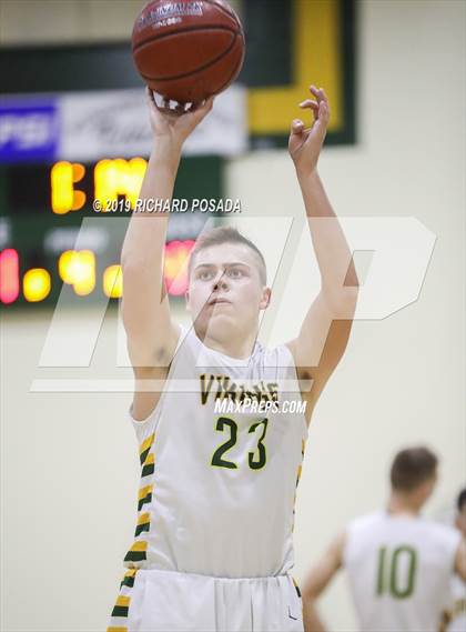 Thumbnail 3 in JV: Reedley @ Kingsburg photogallery.
