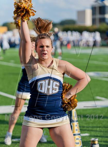 Thumbnail 2 in Alexander vs. O'Connor (UIL 5A Division 1 Regional Playoff) photogallery.