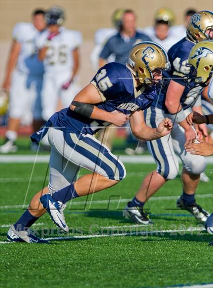 Thumbnail 3 in Alexander vs. O'Connor (UIL 5A Division 1 Regional Playoff) photogallery.