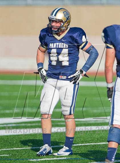 Thumbnail 3 in Alexander vs. O'Connor (UIL 5A Division 1 Regional Playoff) photogallery.