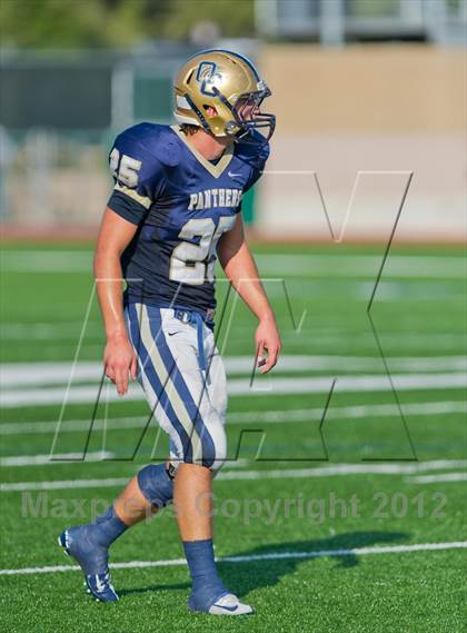 Thumbnail 3 in Alexander vs. O'Connor (UIL 5A Division 1 Regional Playoff) photogallery.