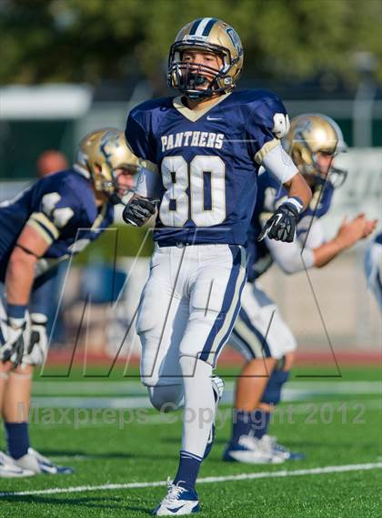 Thumbnail 2 in Alexander vs. O'Connor (UIL 5A Division 1 Regional Playoff) photogallery.
