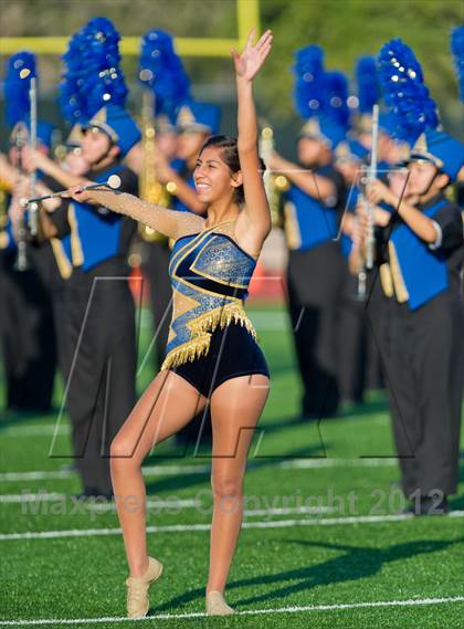 Thumbnail 2 in Alexander vs. O'Connor (UIL 5A Division 1 Regional Playoff) photogallery.