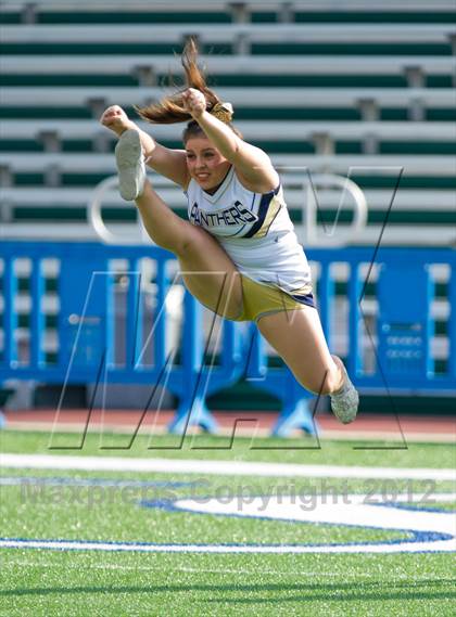 Thumbnail 1 in Alexander vs. O'Connor (UIL 5A Division 1 Regional Playoff) photogallery.