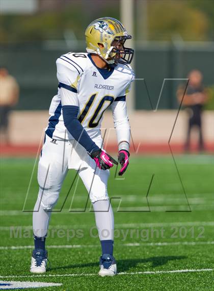 Thumbnail 1 in Alexander vs. O'Connor (UIL 5A Division 1 Regional Playoff) photogallery.
