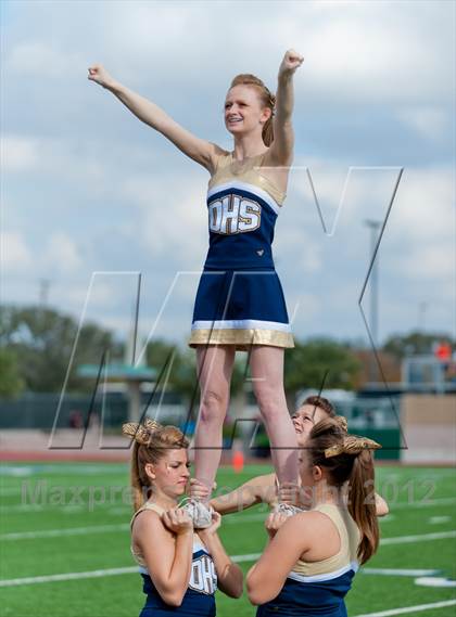 Thumbnail 1 in Alexander vs. O'Connor (UIL 5A Division 1 Regional Playoff) photogallery.