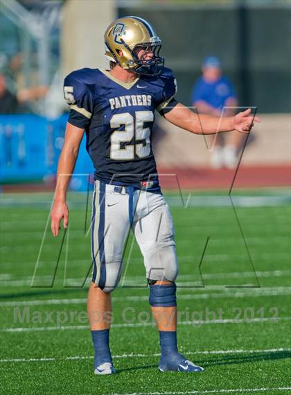 Thumbnail 2 in Alexander vs. O'Connor (UIL 5A Division 1 Regional Playoff) photogallery.
