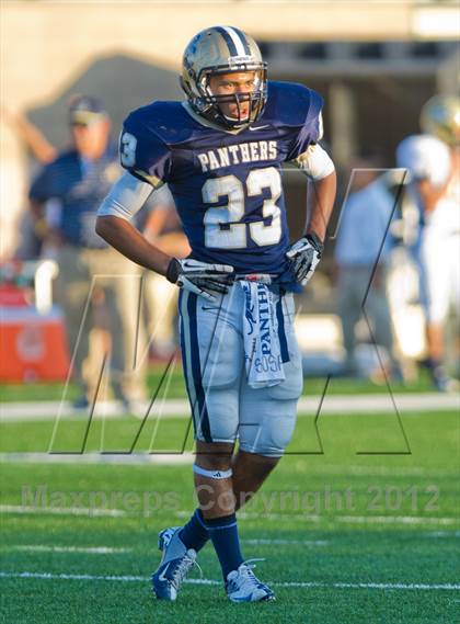 Thumbnail 2 in Alexander vs. O'Connor (UIL 5A Division 1 Regional Playoff) photogallery.