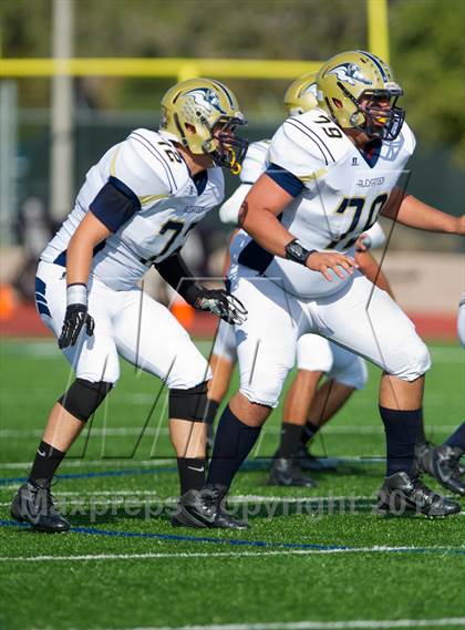 Thumbnail 2 in Alexander vs. O'Connor (UIL 5A Division 1 Regional Playoff) photogallery.