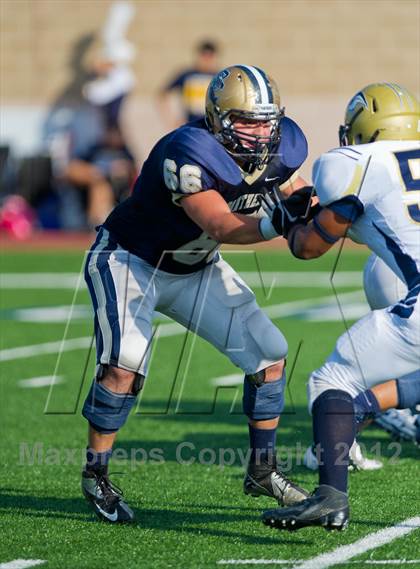Thumbnail 3 in Alexander vs. O'Connor (UIL 5A Division 1 Regional Playoff) photogallery.