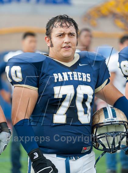 Thumbnail 3 in Alexander vs. O'Connor (UIL 5A Division 1 Regional Playoff) photogallery.