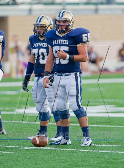 Thumbnail 3 in Alexander vs. O'Connor (UIL 5A Division 1 Regional Playoff) photogallery.