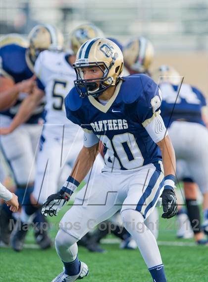 Thumbnail 1 in Alexander vs. O'Connor (UIL 5A Division 1 Regional Playoff) photogallery.