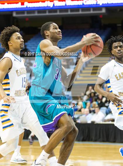 Thumbnail 3 in Cox Mill vs. Eastern Guilford (NCHSAA 3A Final) photogallery.